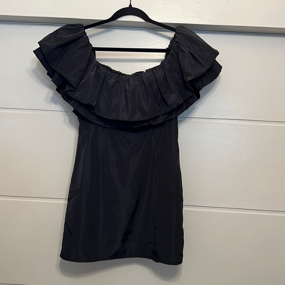 RHODE Vivi Off the Shoulder Mini Ruffle Size 6 - Picture 2 of 5